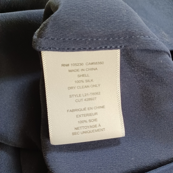 {Joie} Dark Blue Silk Top - Picture 4 of 4